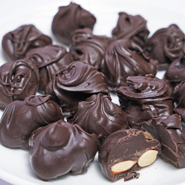 Velvet Fine Chocolates Heartfelt Treasury Gift Box | Assorted Chocolates | Perfect Valentines Gift | Elegant Packaging | Handcrafted Treats | Pack of 1 - Image 3